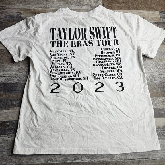 Taylor Swift The Eras Tour 2023 Official Merch White Tshirt Medium - Picture 4 of 7